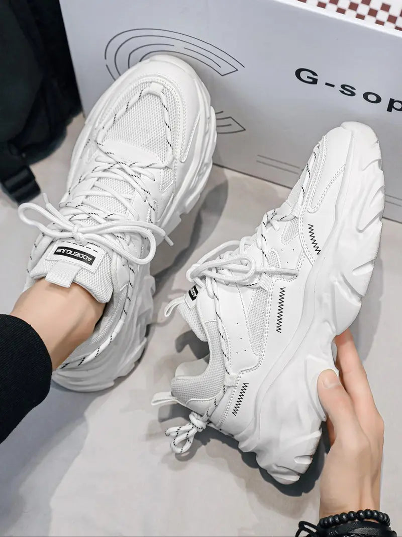Men's Trendy Walking Sneaker