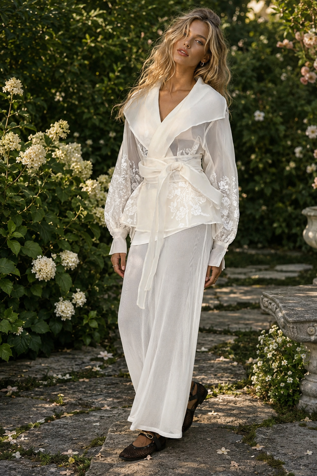 Amira Elegant white embroidered kimono blouse